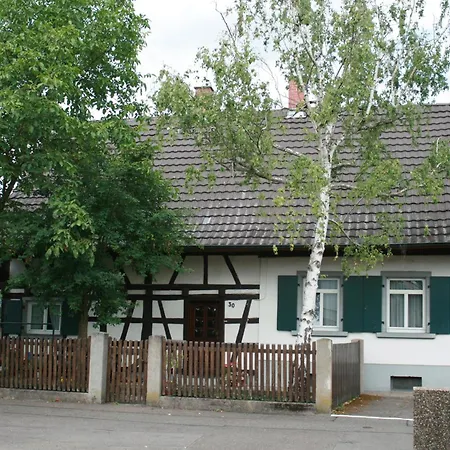 Gemuetliches Altes Fachwerkhaus Mit Vorgarten *